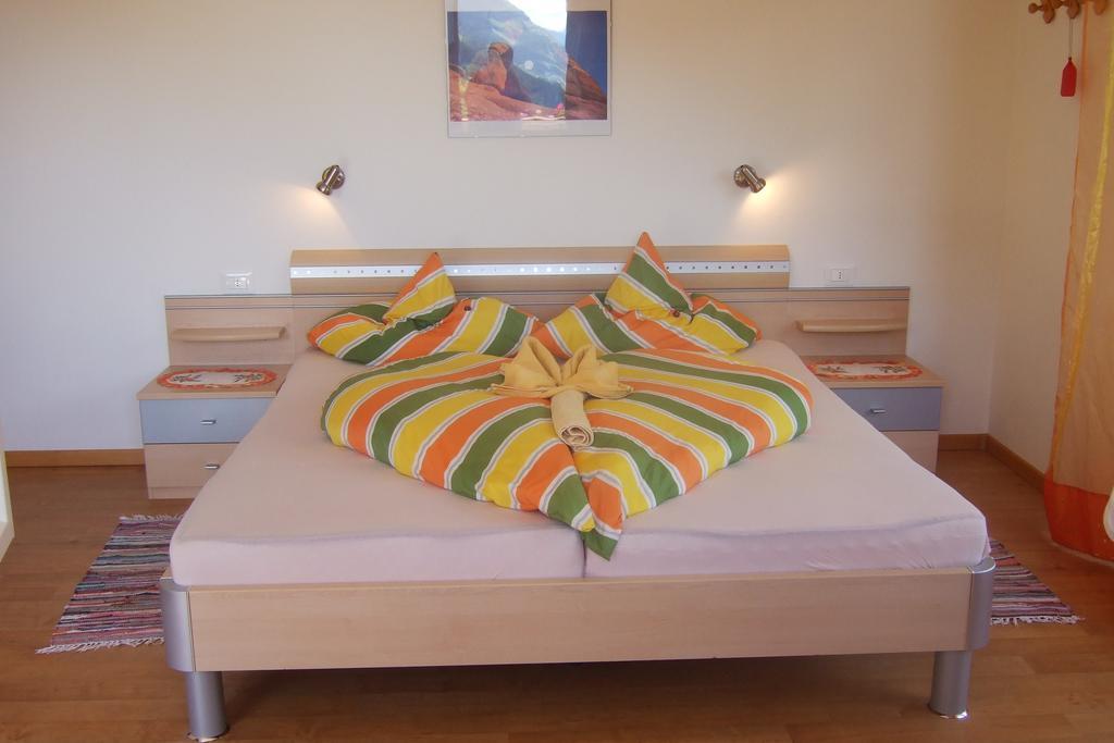 Gasthaus Jaufenblick San Martino In Passiria  Room photo